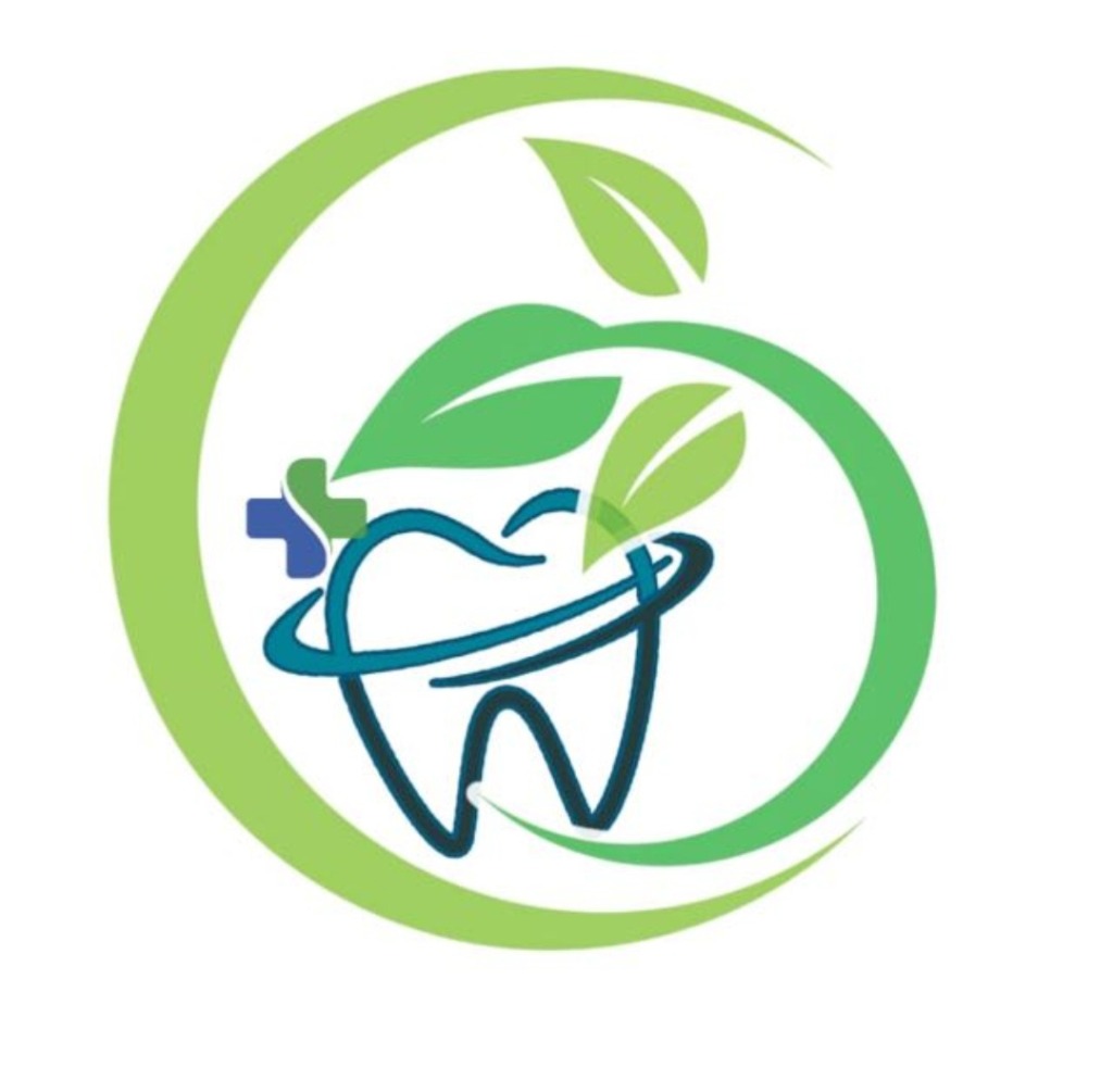 Natural Dental Clinic logo